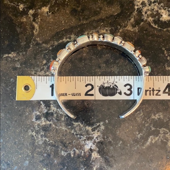 Multi stone cuff bracelet - Picture 2 of 3